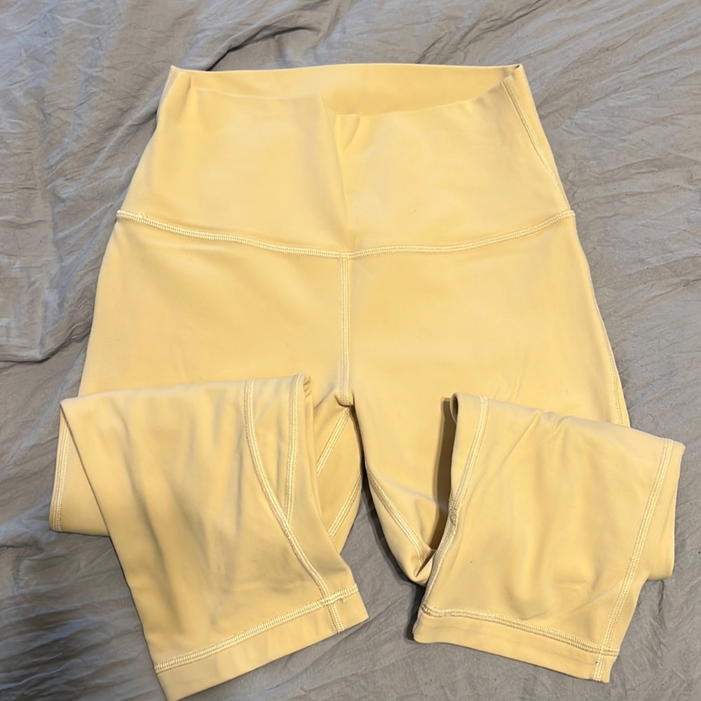 Lululemon cropped leggings